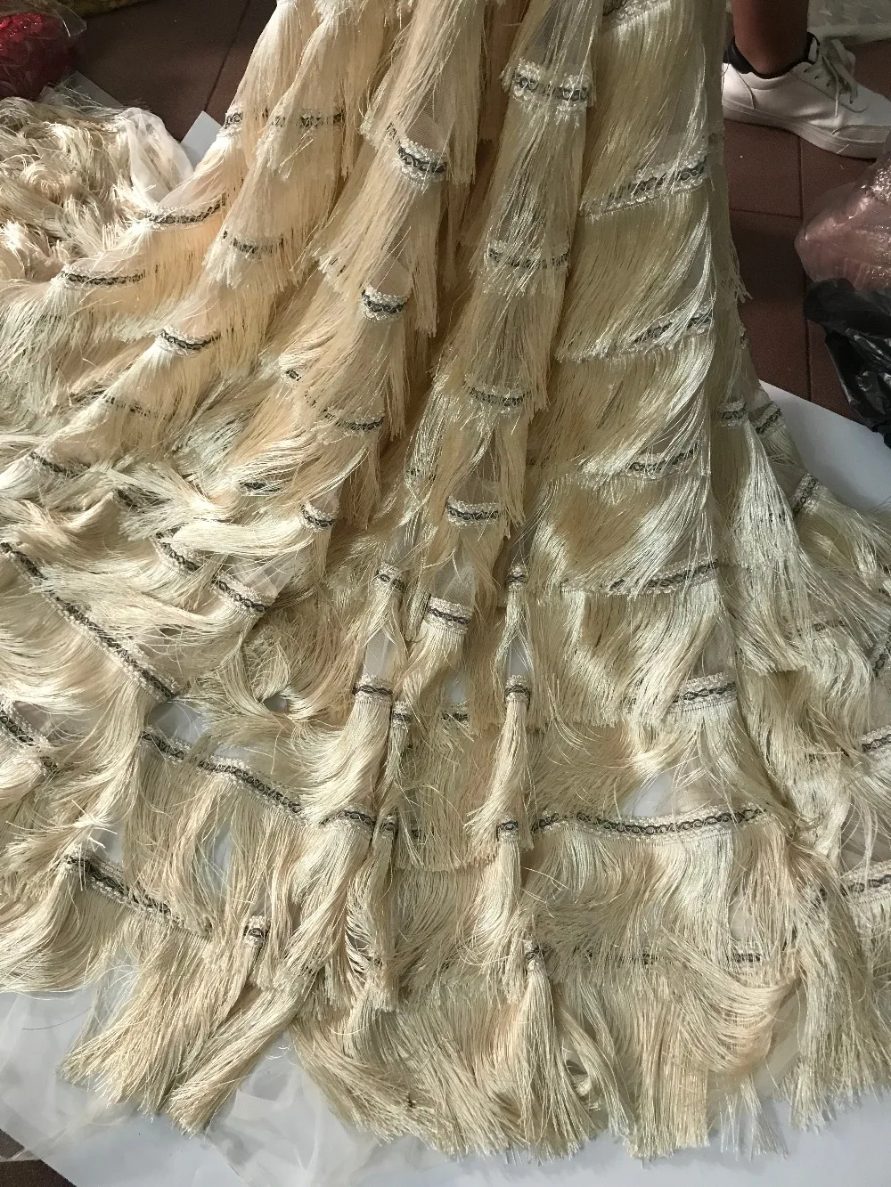 

12 colors nice looking SYJ-92914 tessel fringel french embroidered lace with top quality french net lace fabric