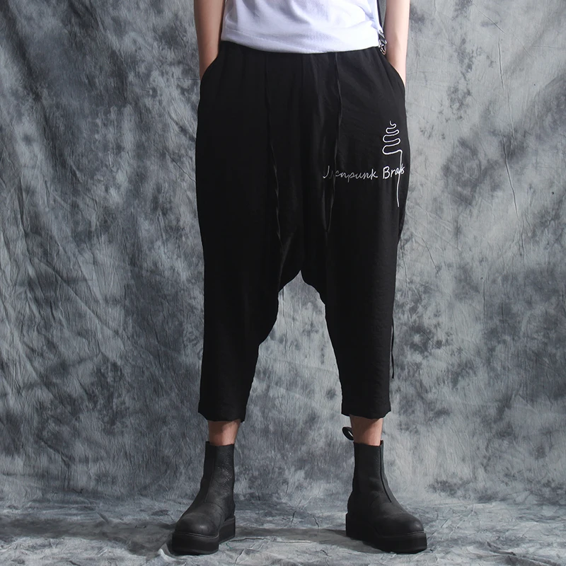 2019 NEW men's clothing Stylish hair stylist personality letter printing low cross pants loose pants casual Haren pants