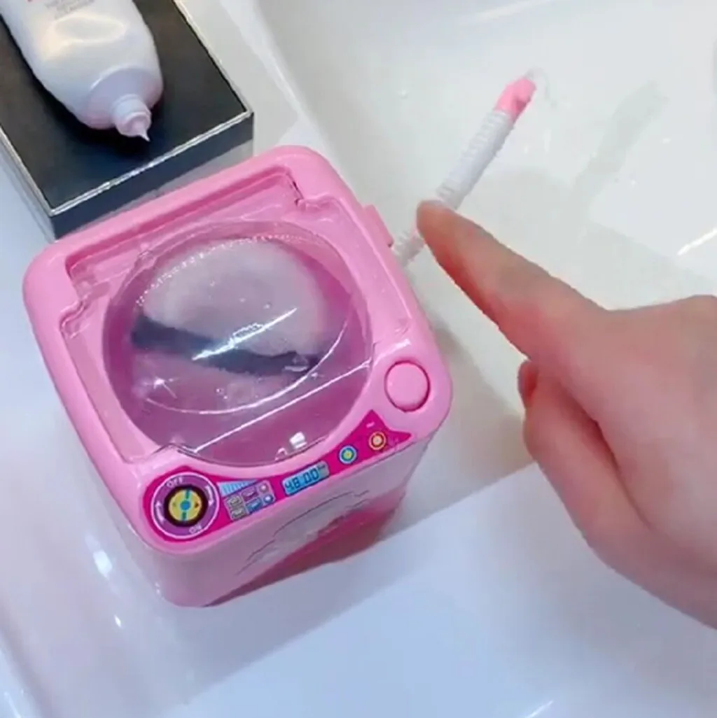 

Washing Machine Cleaning Tool Dry Wet Amphibious Washer Machine Electronic Blender Cleansing Makeup Mini cute makeup brush G615