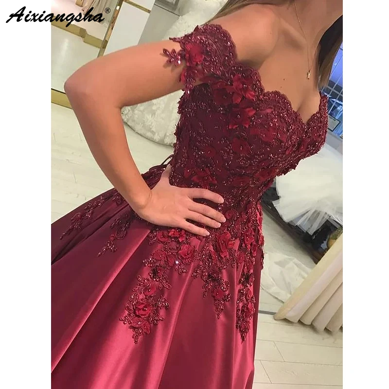 

Burgundy Ball Gowns Prom Dress Strapless 2019 Off-the-Shoulder Long Evening Dress With Applique Satin lace Evening Gown