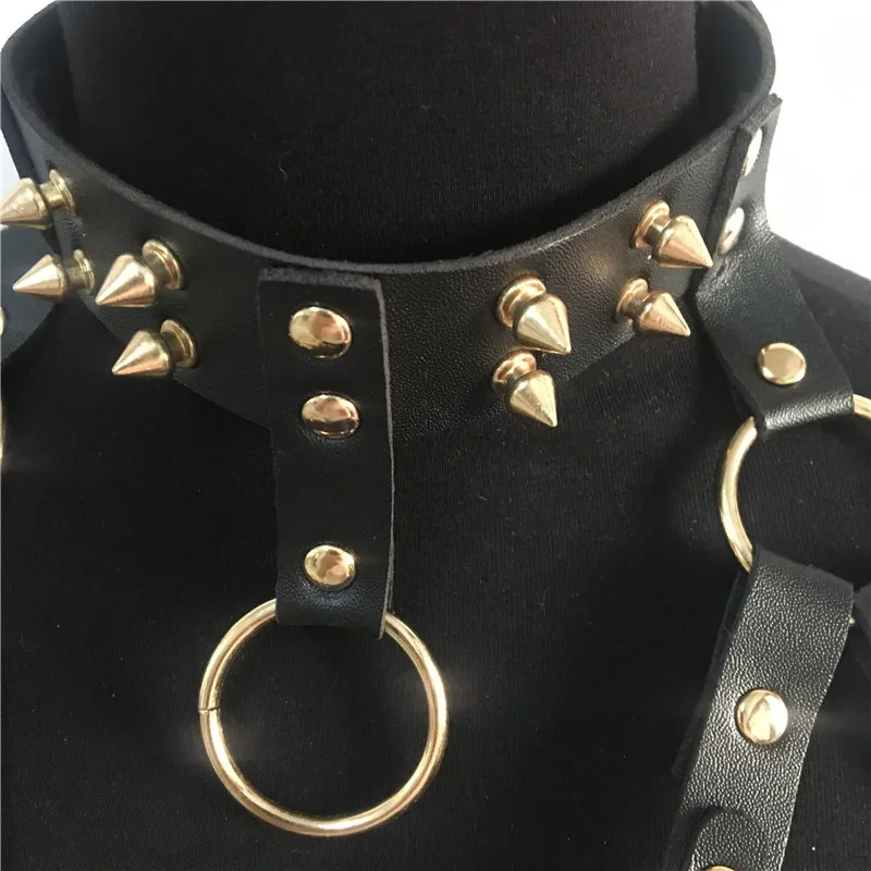 Faux Leather Crop Top With Rivet Choker Goth Punk Women Hollow Out Link Chains Tank Tops Sexy Festival Rave Top Club Party Camis