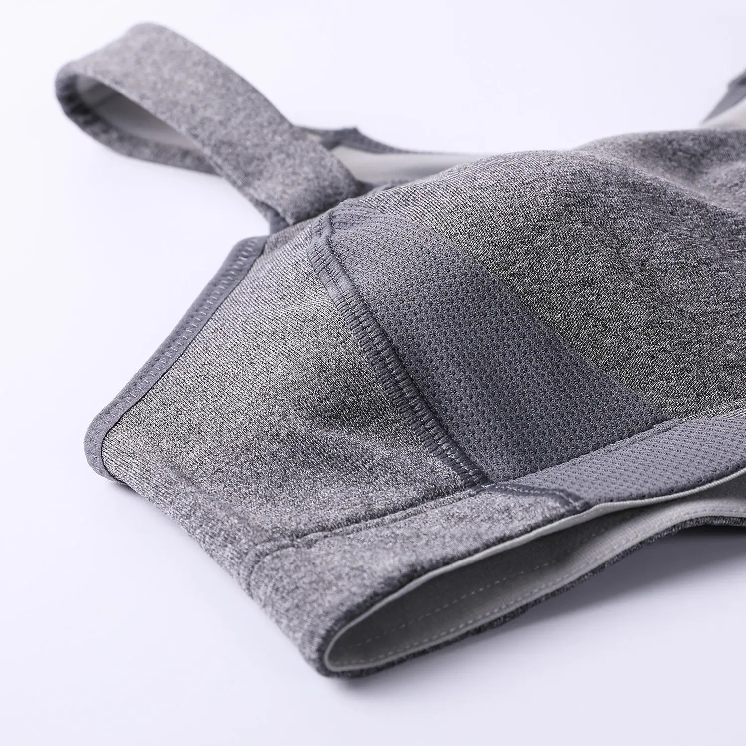 Buy La Isla Women s High Impact Full Coverage Wire Free Lightly Padded Sports Bra