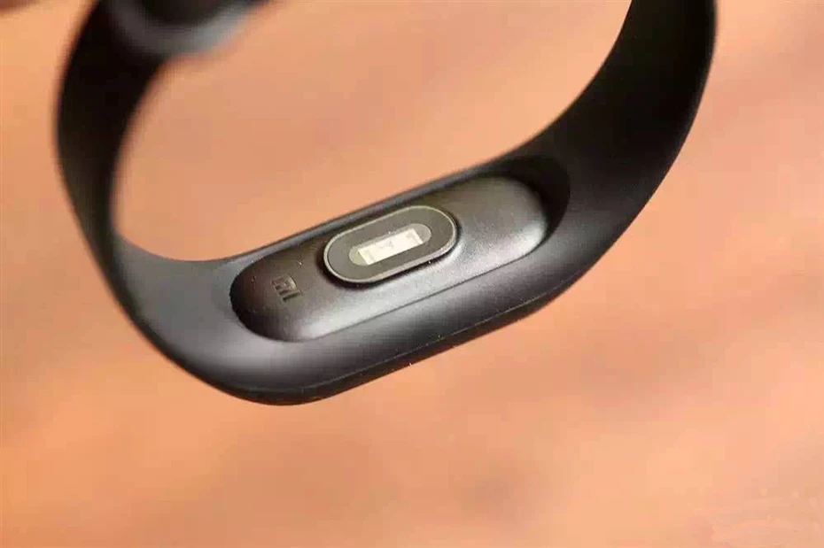 ксиоми часы mi band 2. сяоми ми бэнд 2. смарт браслет ксиаоми ми бэнд 2. браслет xiaomi mi band 2 black. сяоми ми бэнд 2.