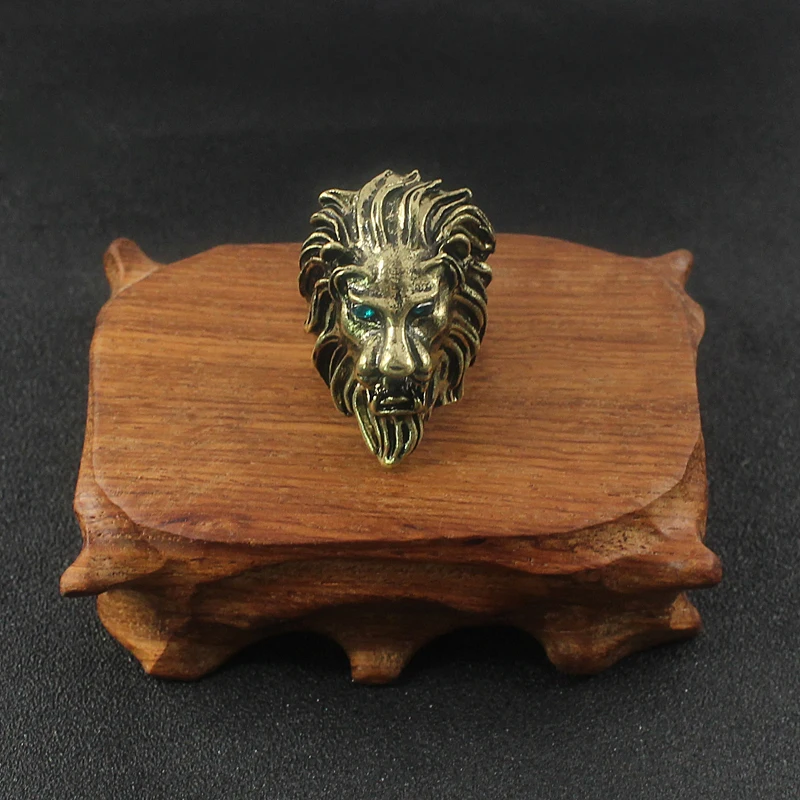 Vintage-Blue-Rhinestones-Eyes-Lion-Head-Ring-Gothic-Punk-Animal-Rings-Unisex-Steampunk-Women-Men-Biker (1)