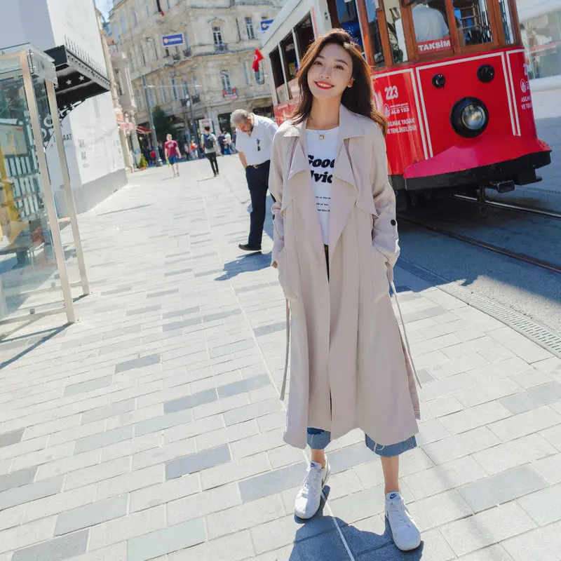 

Long Spring and Autumn New Style/Temperament Outerwear in Fashion Leisure Windswear