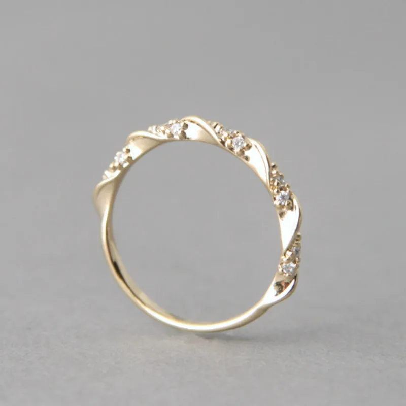Top Quality Silver Gold Rose Gold Color Twist Classical Cubic Zirconia Wedding Ring for Woman Girl Austrian Crystals Gift Rings