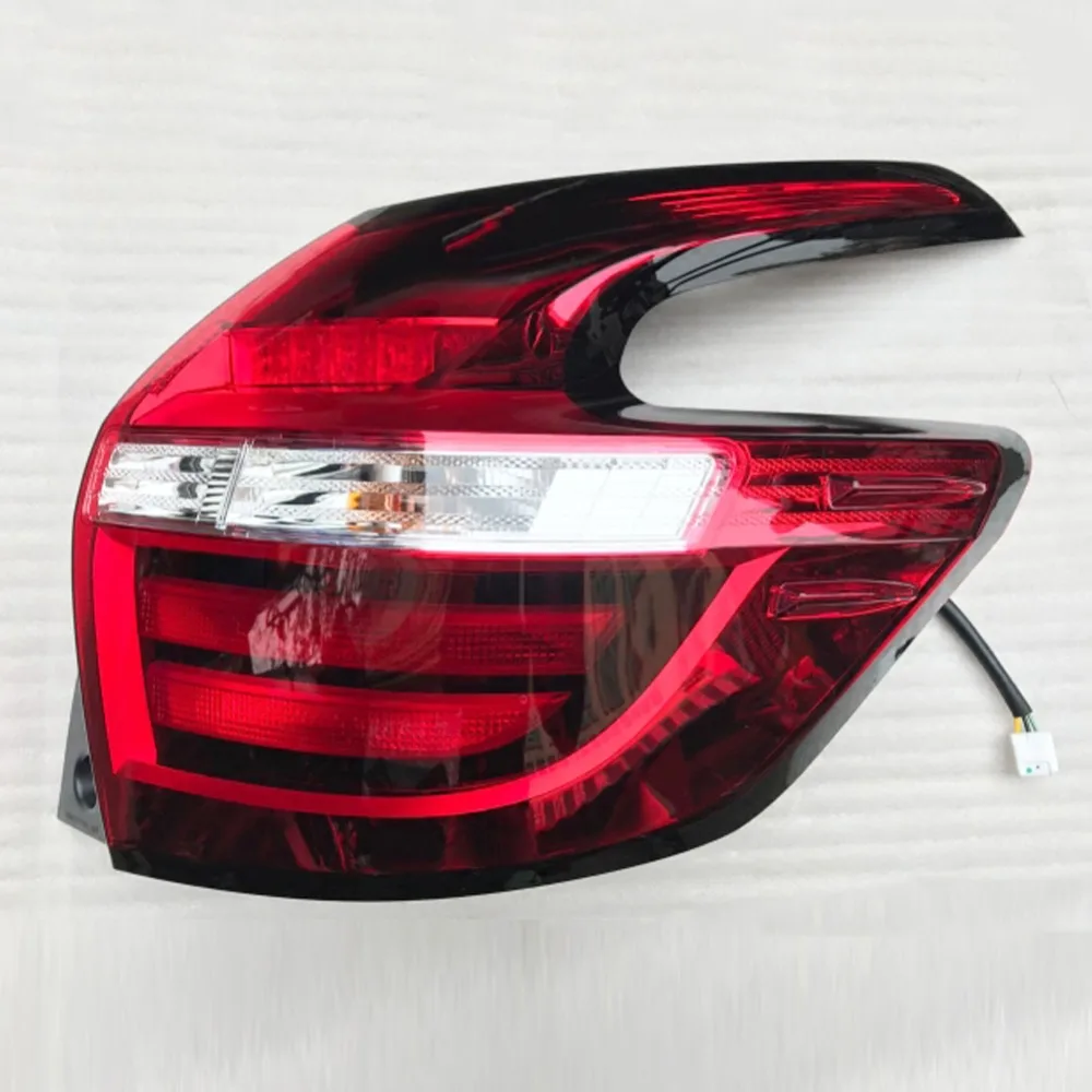 

CAPQX Car Rear LED brake Light Tail Lamp stop Light Taillight For YARIS L 2016 2017 2018 Rear headlight Taillamp