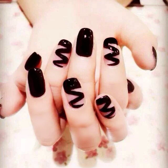 Harajuku Style Charming Black Pure Color False Nails Set Wih Glue