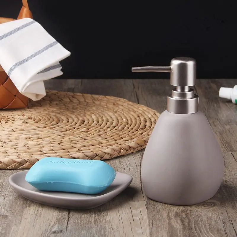 

Liquid Soap Dispensers Ceramic Soap Dispenser Soap Dish Deck Press Type Shampoo Container Bath Dew Container Bathroom Products