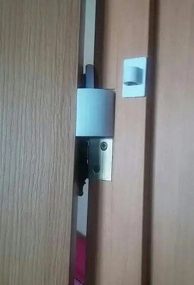 70cbb4af7961ab3229f376b8ca663ca9