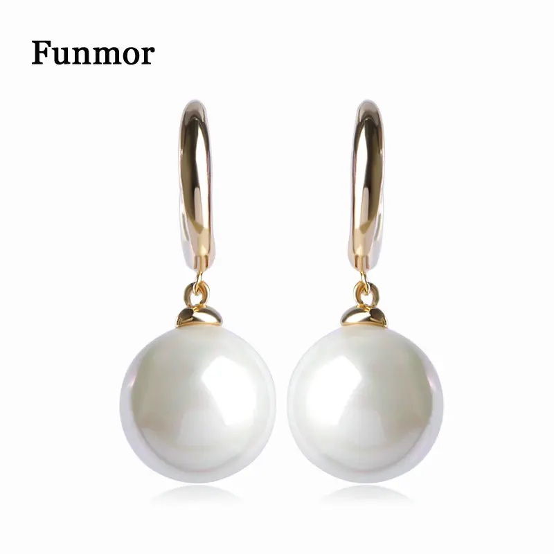 

Funmor Gorgeous Simulated Pearl Earrings Drop Dangle Earring Women Girls Engagements Daily Wedding Ear Jewelry Oorbellen Gifts