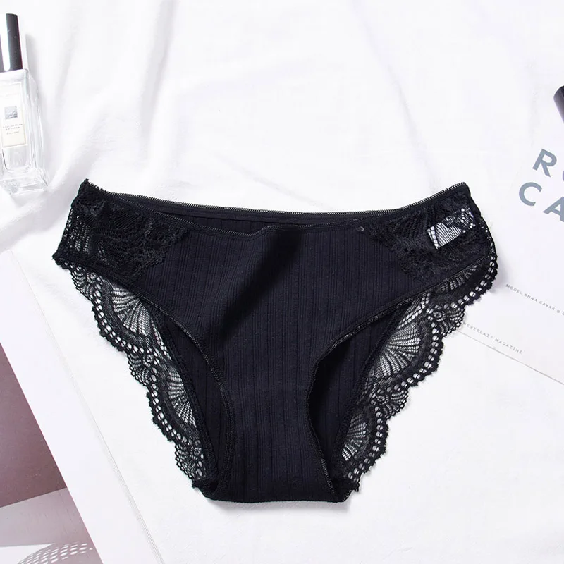 2 Pieces Women Sexy Cotton Panties Female Low-Waist Sexy Lace Edge Underwear Girl's Breathable Briefs Lingerie Intimates 2 Pieces Women Sexy Cotton Panties Female Low-Waist Sexy Lace Edge Underwear Girl's Breathable Briefs Lingerie Intimates