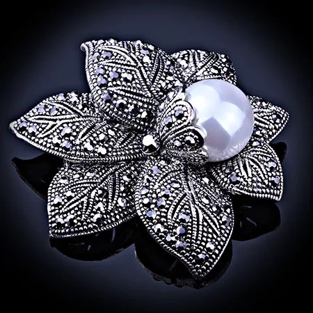 FAELENA ювелирные изделия Винтажный стиль двойная брошь-цветок из искусственного жемчуга элегантные черные стразы броши и булавки для женщин - Окраска металла: WHITE1