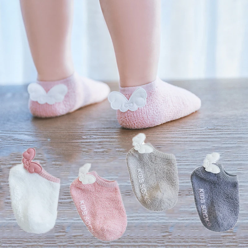 

Cute baby Anti Slip Socks Infant Baby Socks Girls Coral fleece Angel Wings Short Floor Socks Newborn High quality cotton