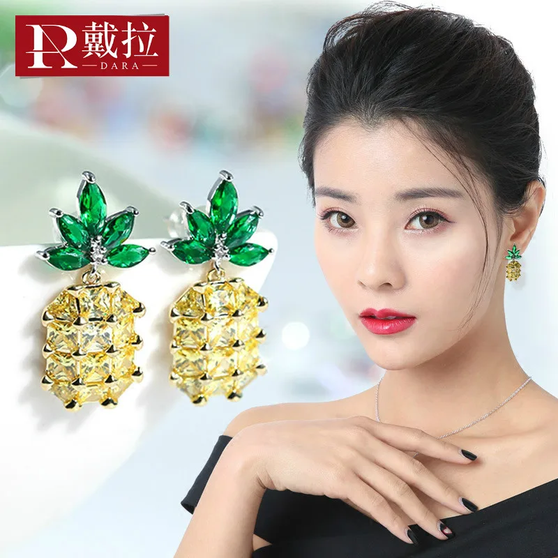 DARA High Quality Trendy AAA Cubic Zirconia Pineapple Stud Earrings Silver Pin Fashion Earrings