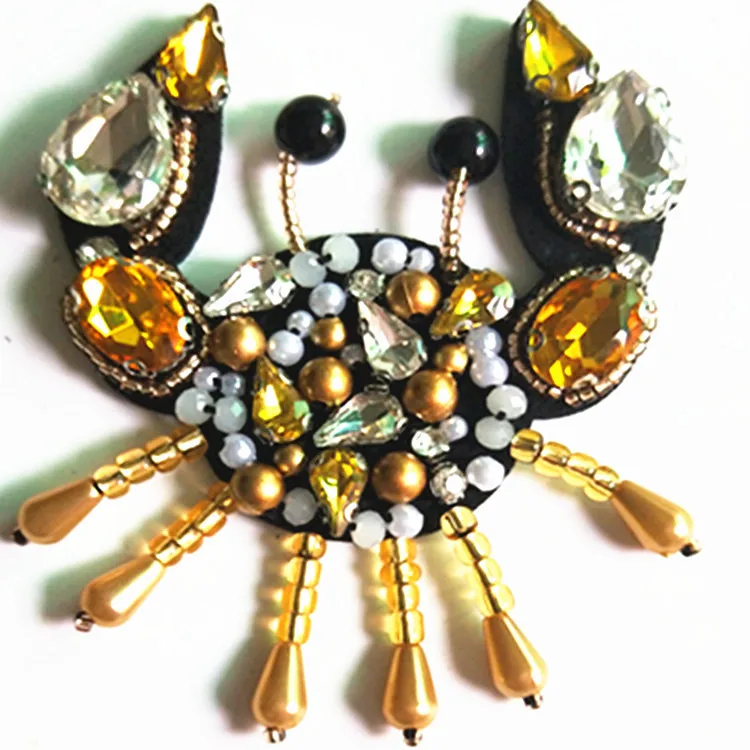 

1Pcs Rhinestone crab Beaded Patch for Clothing Sewing on Beading Applique Shirt Shoes Bags Apparel DIY Decoration Patches