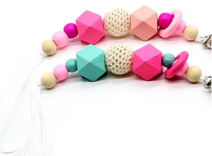1 piece Baby Pacifier Clip Chain Unsex Wooden Pacifier Chain Newborn Dummy Teether Holder Baby Nipple Feeding 1 piece Baby Pacifier Clip Chain Unsex Wooden Pacifier Chain Newborn Dummy Teether Holder Baby Nipple Feeding