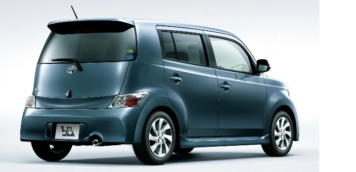 Toyota-bB-Back-View