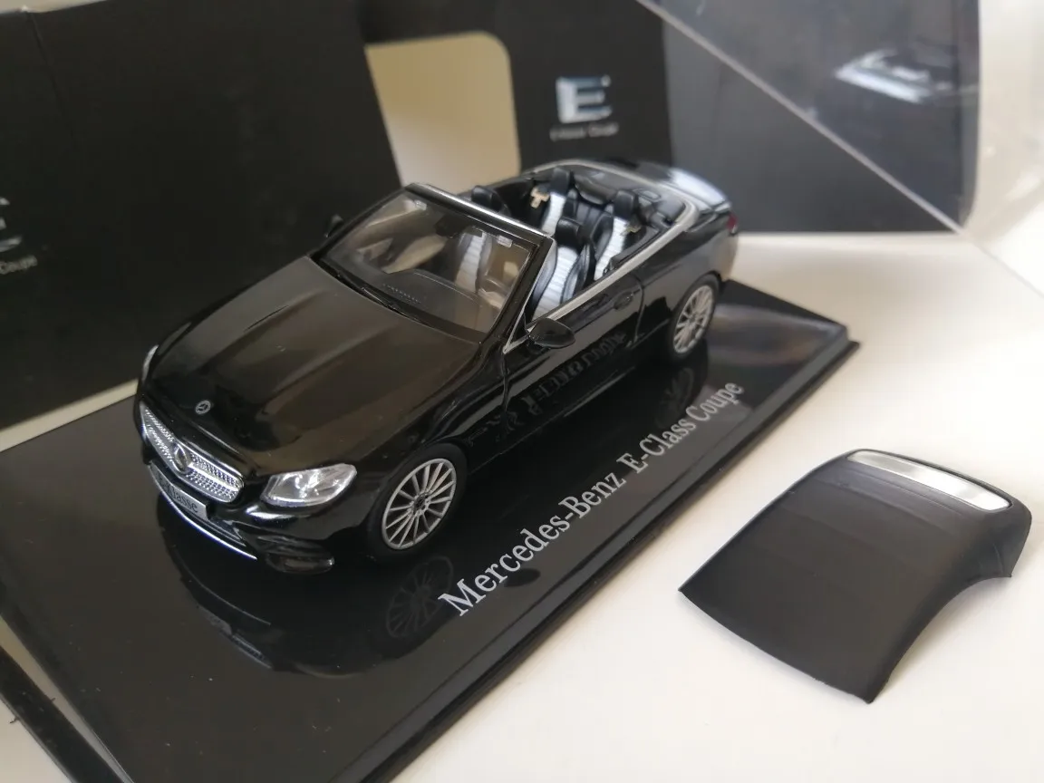 1:43 MB E-Class Coupe сплав модель автомобиля литья под давлением металлические игрушки подарок на день рождения для детей мальчик другой