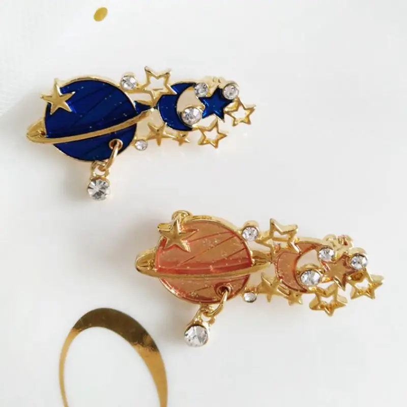 

Fashionable Beauty Baitao Planetary System Accessories Sweet Girls Wear Ornamental Personality Street Brooches