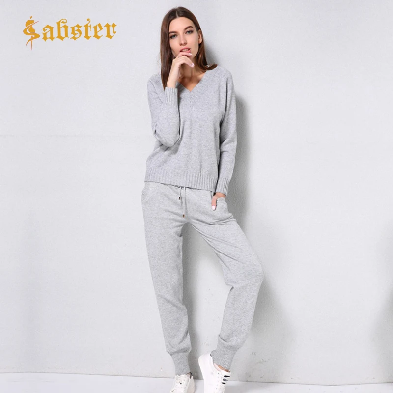 

2018 Women Autumn Winter Cashmere Knitted Warm Suit Casual V-neck Sweater Cashmere Pants Loose 2pcs Set Knit kz428