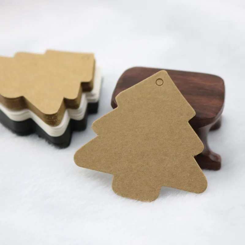 

50pcs New 5.5x5.5cm Kraft Paper Blank Pine Tree Packaging Hang Tags Wedding/Birthday Party Candy Boxes Price Tags Labels