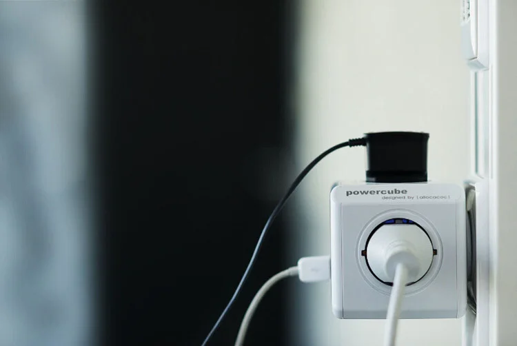 Горячая Распродажа цельнокроеное платье Allocacoc оригинальный PowerCube разъем DE Plug 4
