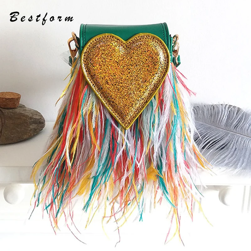 

Women Ostrich Feather Crossbody Bag Love Heart Women Handbags Fur Messenger Bags Autumn and Winter Fashion Lady Totes