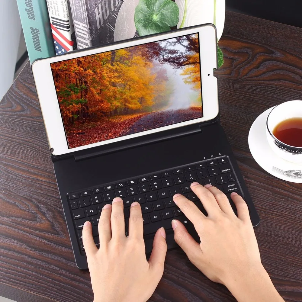 

For iPad Pro 10.5 Super Slim Detachable Wireless Bluetooth Aluminum Alloy Keyboard Case cover