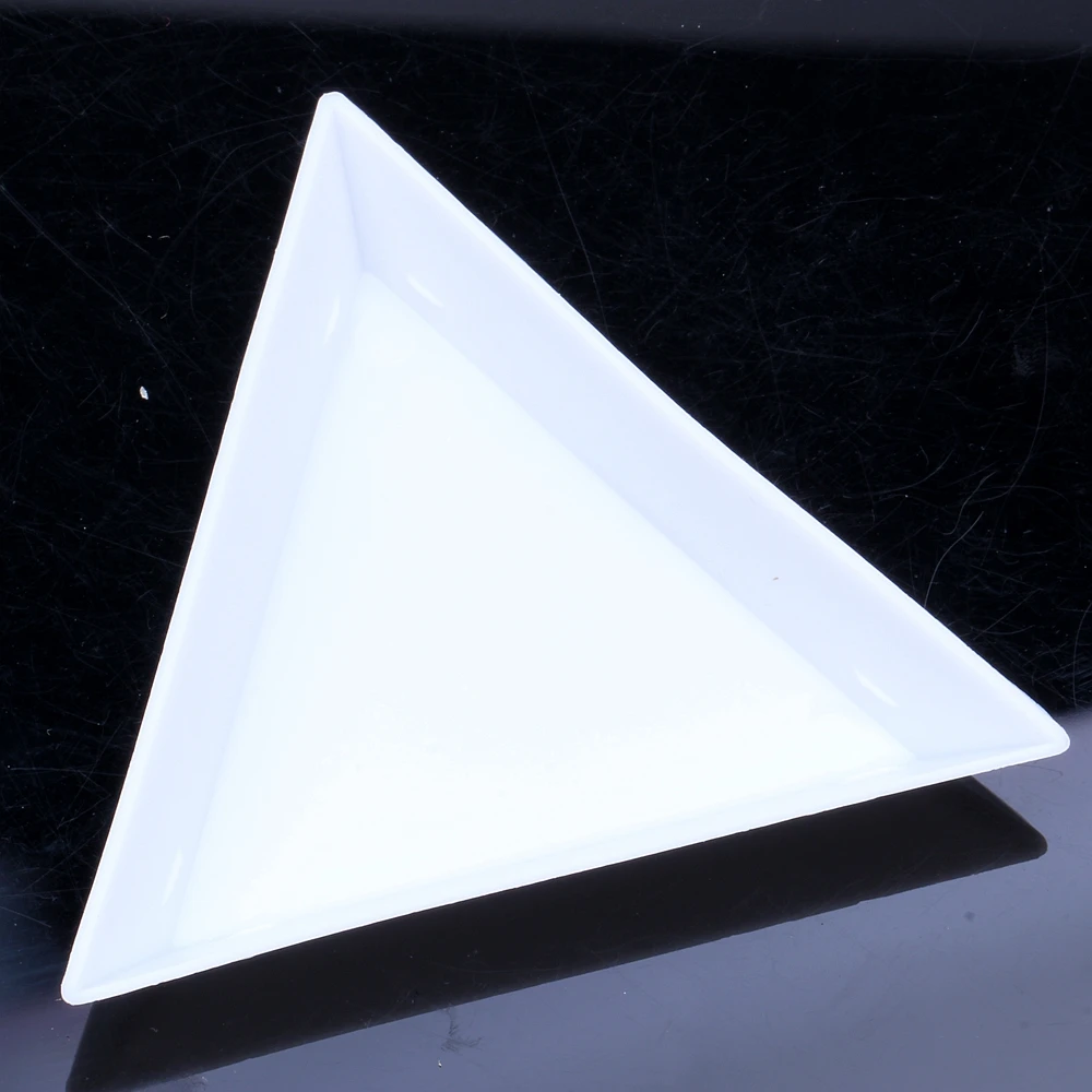 

Small Triangle Tray Box 1pc 6cm Triangle Tray Nail Tools Tray For Nail Rhinestones Beads Factory Direct DIY Nail Art Tools