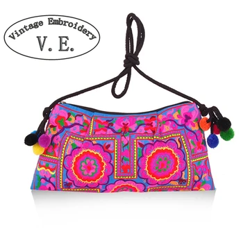 

Vintage Embroidery Women ShoulderBag National Trend Boho Embroidered Floral Shoulder Messenger Bags Travel Bag