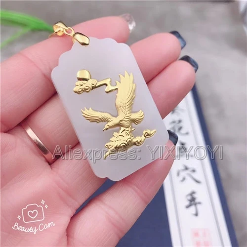 Очаровательная подвеска из натурального белого нефрита и золота 18 карат с