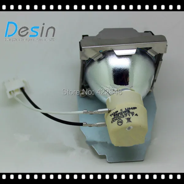 RLC047 projector lamp01