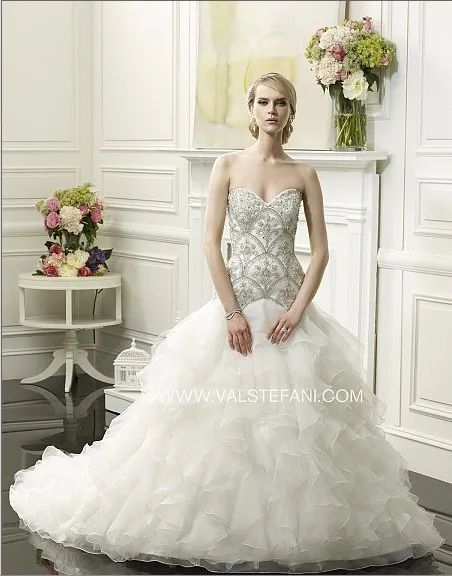 

Free shipping new fashion 2013 organza ball gown embroidery sweetheart beaded luxury crystal elegant wedding dress bridal gown