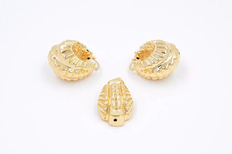 Jewelry sets (2)