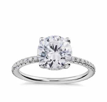 

Romantic halo 18K white gold ring with 2.0 carats 8.0mm round moissanites gem stone halo ring