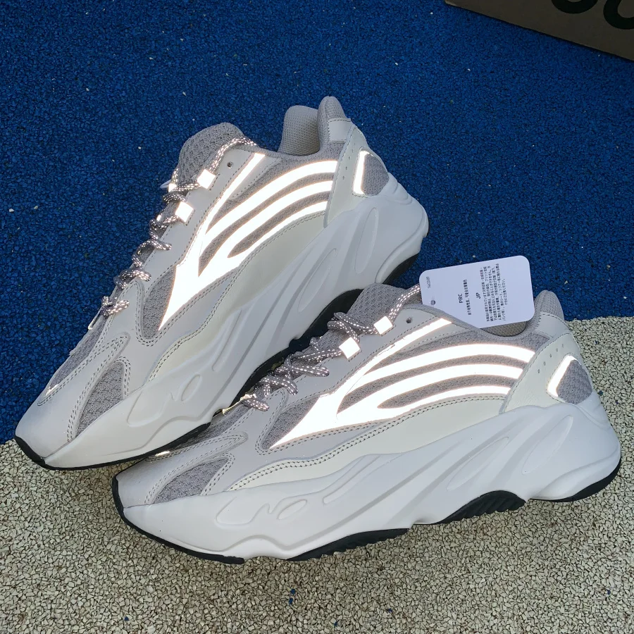 

2019 Original men Sneakers Sports Shoes Yeezys Air 350 boost V2 Outdoor Women Running shoes men yeezys 700 boost V2 Static