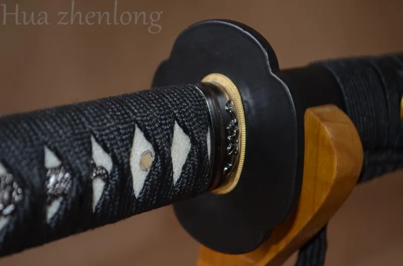 

Customized hand forged T10 clay tempered japanese Katana samurai real sword sharp blade full tang battle ready
