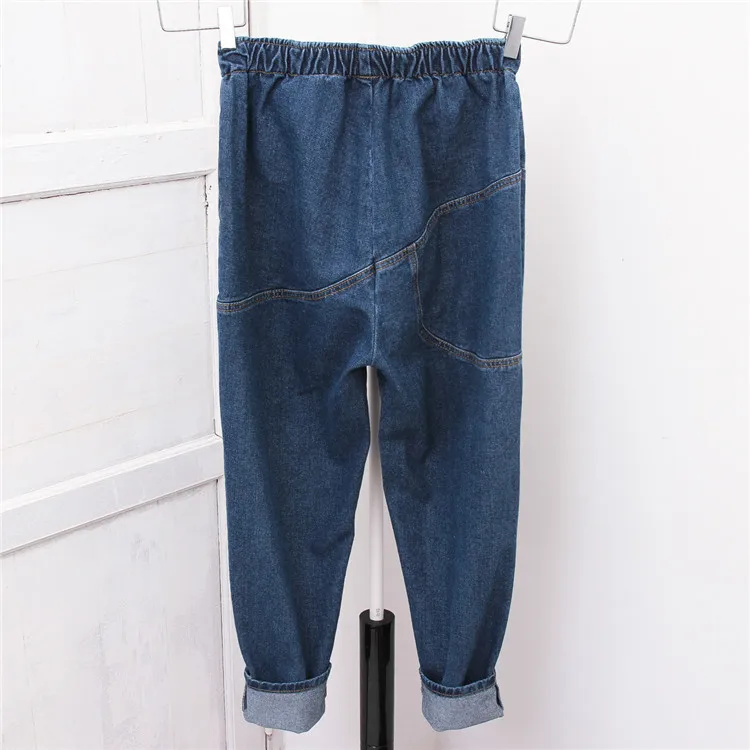 Plus Size Jeans Women New Design Elstic Waist Cowboy Nine Cent Denim Pants Girls Student Boyfriend Loose Jeans for Mom 4 Seasons Plus Size Jeans Women New Design Elstic Waist Cowboy Nine Cent Denim Pants Girls Student Boyfriend Loose Jeans for Mom 4 Seasons