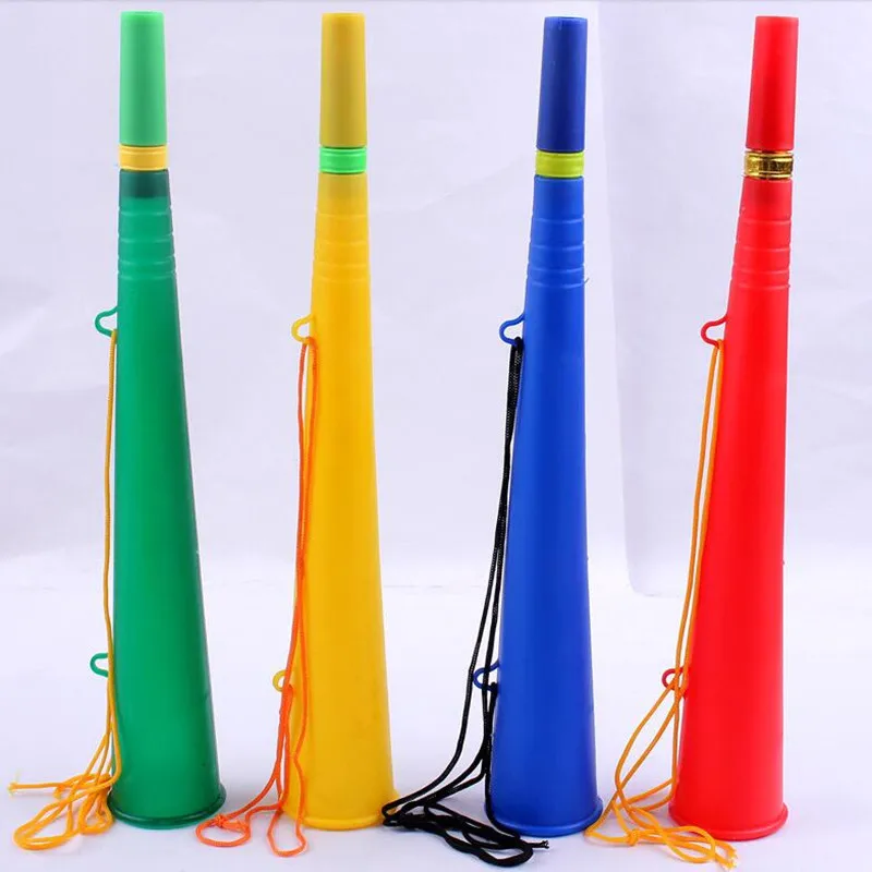 Football Horn Trumpet Whistles Noise Maker Kids Toys Cheerleader Cheering Props Hand Clapper Birthday Party Favor Gift Navidad Football Horn Trumpet Whistles Noise Maker Kids Toys Cheerleader Cheering Props Hand Clapper Birthday Party Favor Gift Navidad