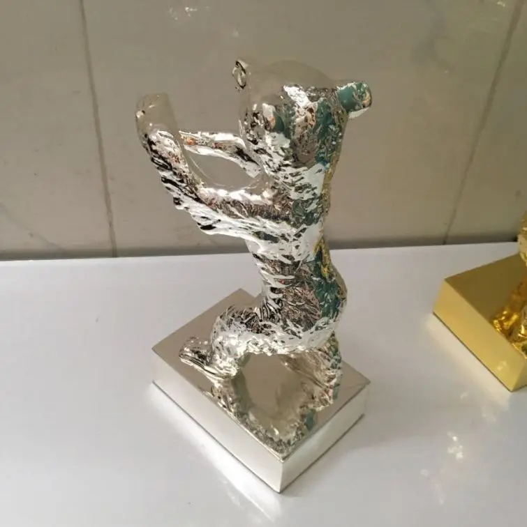 Bear Trophy005
