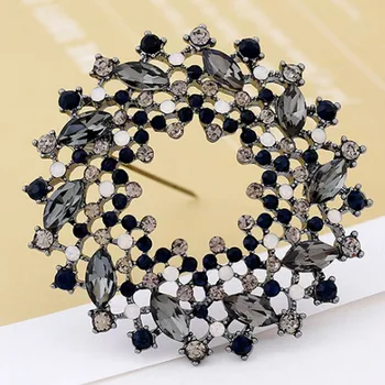

12pcs/lot Wholesale cheap Rhinestone Brooches For Women Party Gifts Vintage Flower Brooch Hijab Pins can mixed color one lot