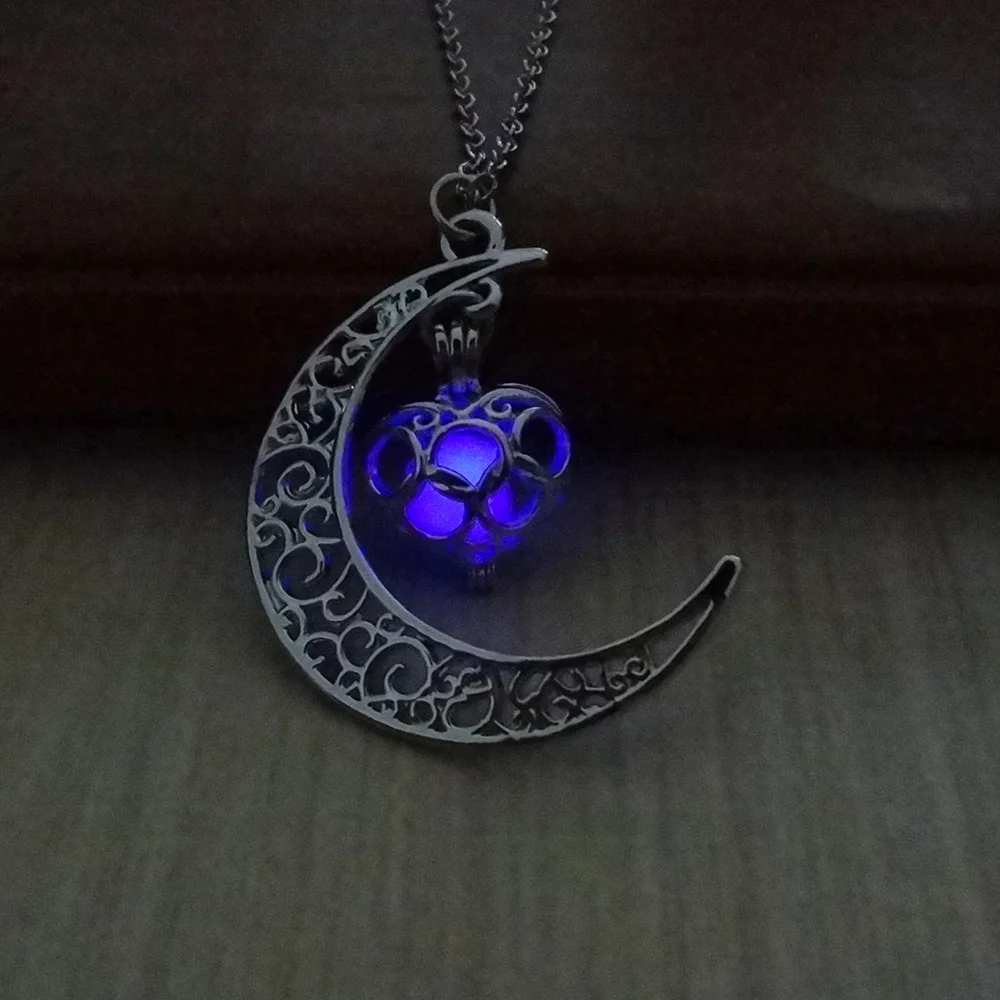 Серебряное звено светящийся камешек кулон ожерелье длинная цепь луна кулон Светящиеся в темноте полые женские ожерелья подвески ювелирные изделия - Окраска металла: Love Purple