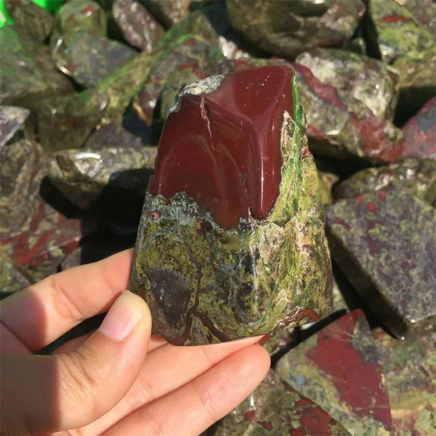 1 шт. Специальное предложение натуральный драконовый сверкающий камень и