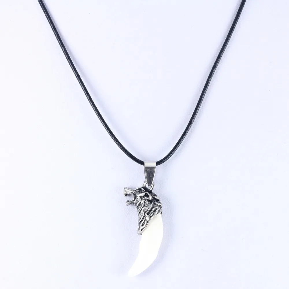 Men Antique Silver Tribal Stark Wolf Fang Tooth Pe...