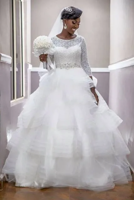Modest Arabic Dubai Princess Wedding Dresses 2017 Lace Tiered Skirt Modest Arabic Dubai Princess Wedding Dresses 2017 Lace Tiered Skirt Scoop African Gowns Plus Size