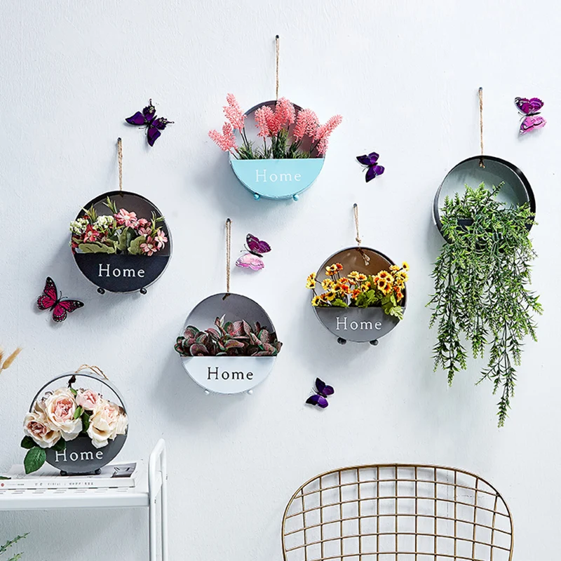 

Vase Metal Iron Art Hanging Flower Basket Round Shape Solid Color Wall Planter Decor Adornment Bonsai Creative Flower Wall Vases