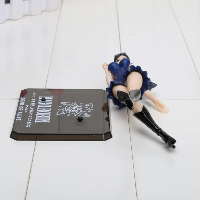 One Piece Figure Nico Robin Down