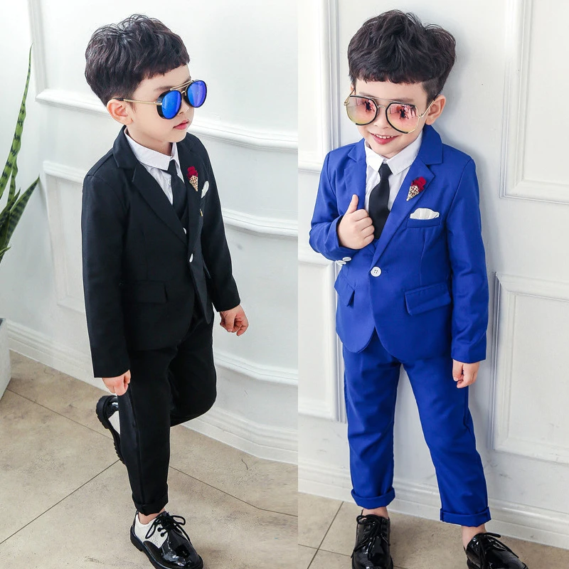 trajes para fiestas infantiles