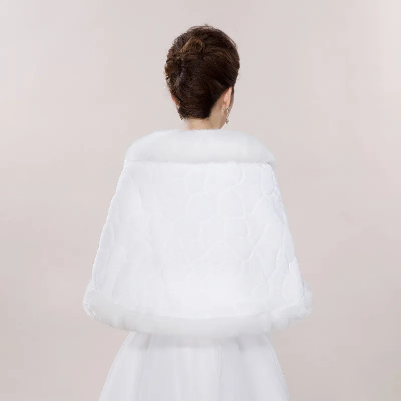 Зимняя Свадебная шаль размера плюс для невесты, Высококачественная белая меховая Свадебная накидка с кристаллами, свадебные куртки, Свадебные пальто